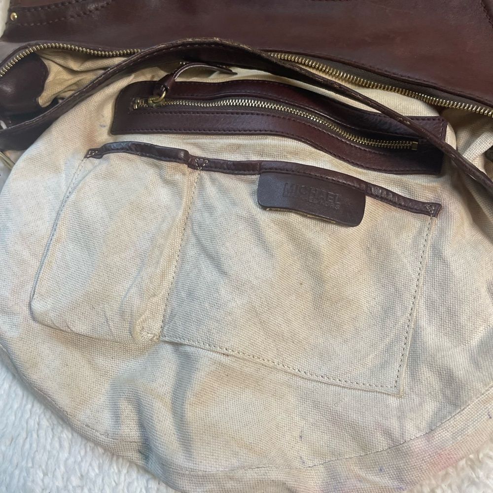 Michael Kors leather dark Brown large hobo bag gold studs accent& hardwares - Picture 14 of 16